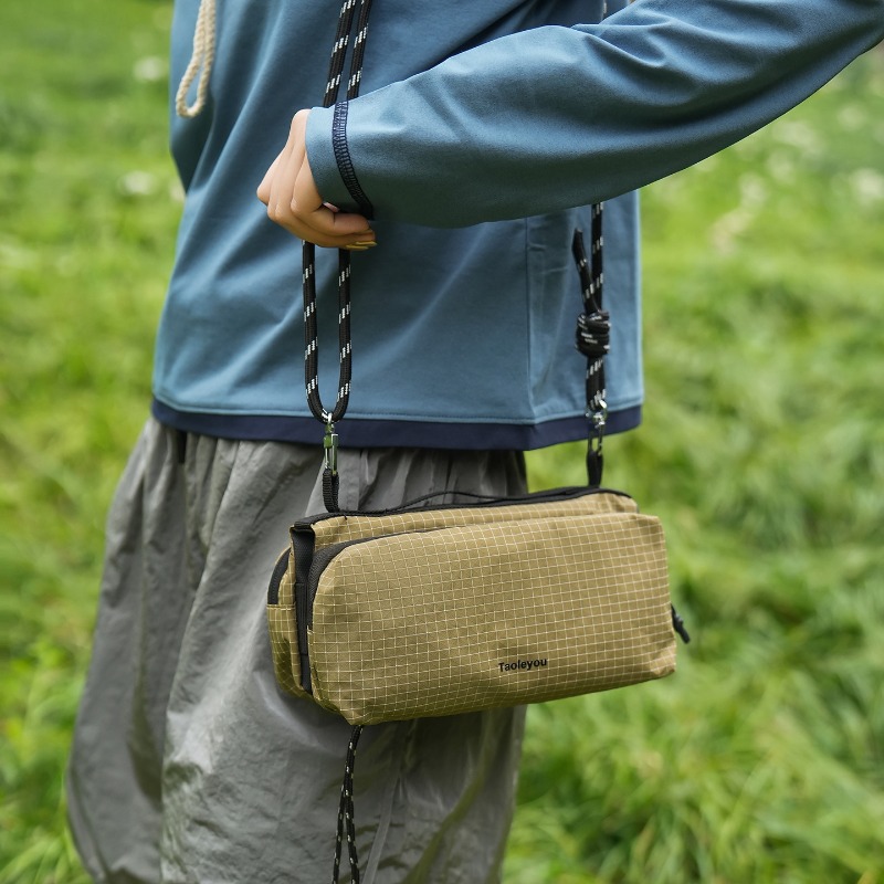 Sac bandoulière en nylon imper - Waterproof Cycling Commute avis et prix
